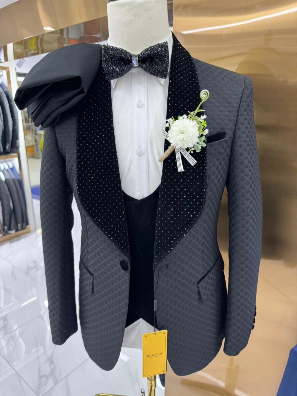 New Luxurious Beaded Tuxedo 3  - Men Formal Wear With Blazer avaliação e preço