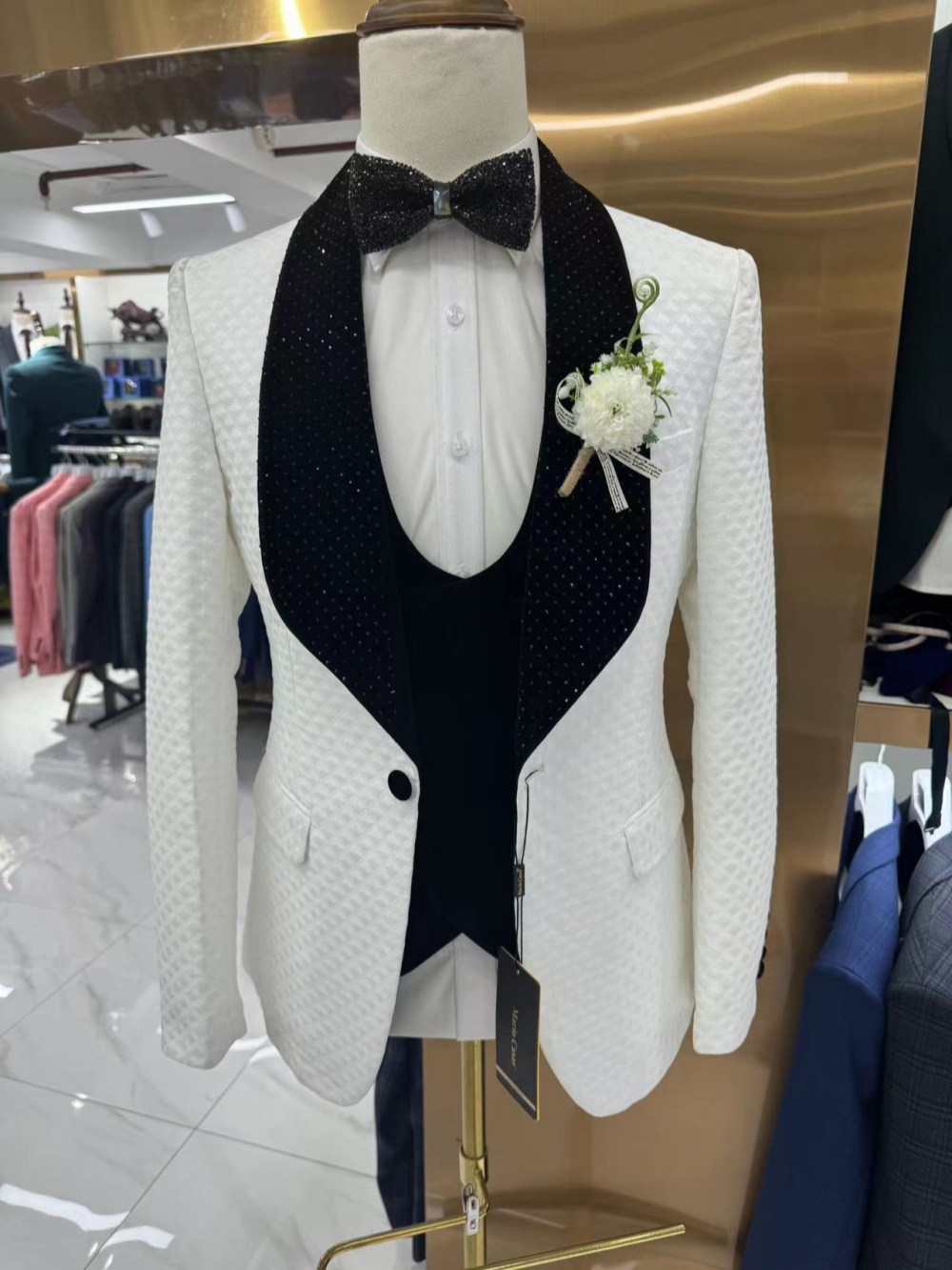 New Luxurious Beaded Tuxedo 3  - Men Formal Wear With Blazer avaliação e preço